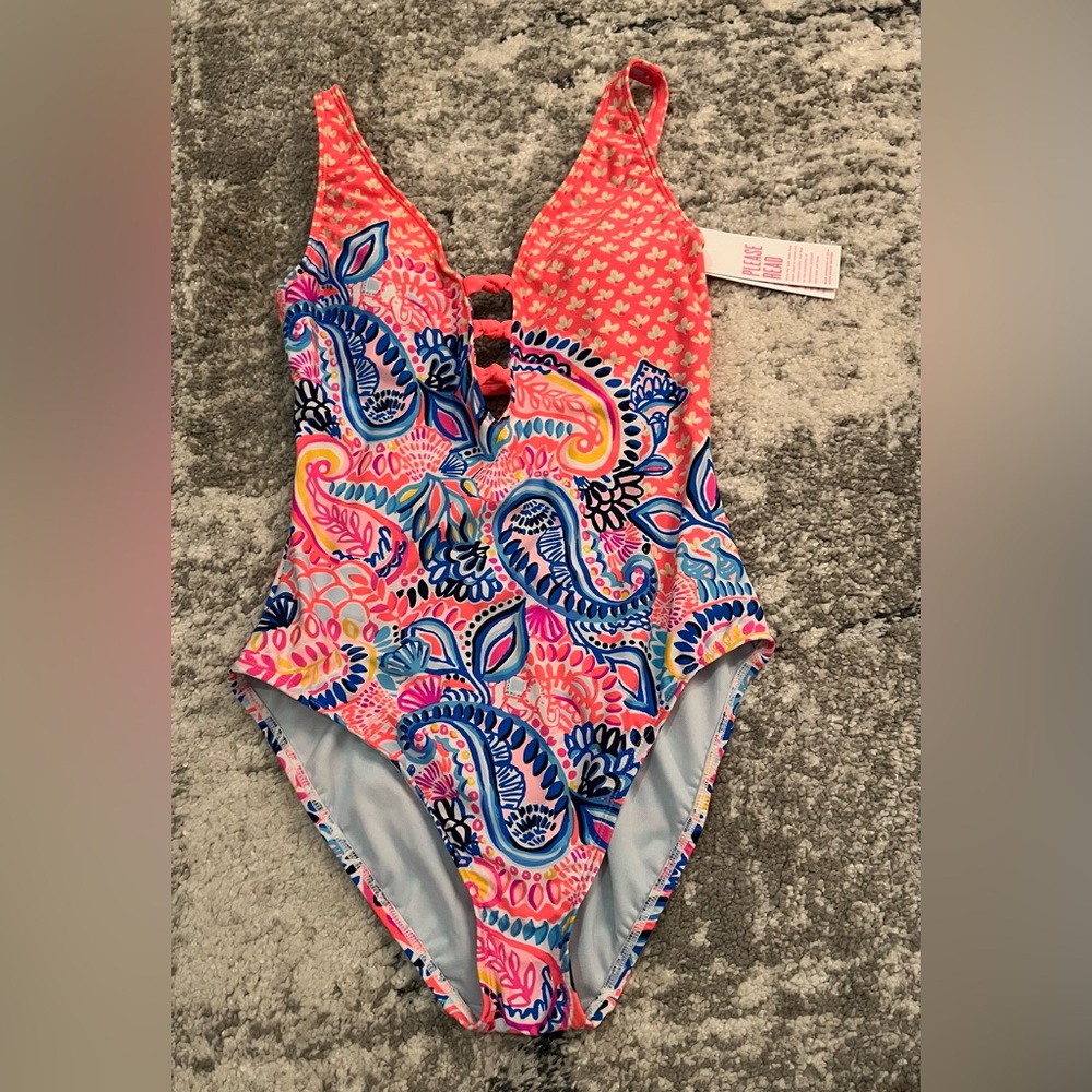 NWT lilly pulitzer swimsuit